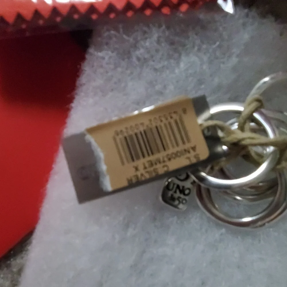 Uno de 50 duo prisoner ring firm with extra adj bracelet firm
